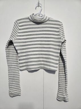 Aerie Striped Waffle Knit Top Large Gray White Cropped Mock Neck Long Sleeve
